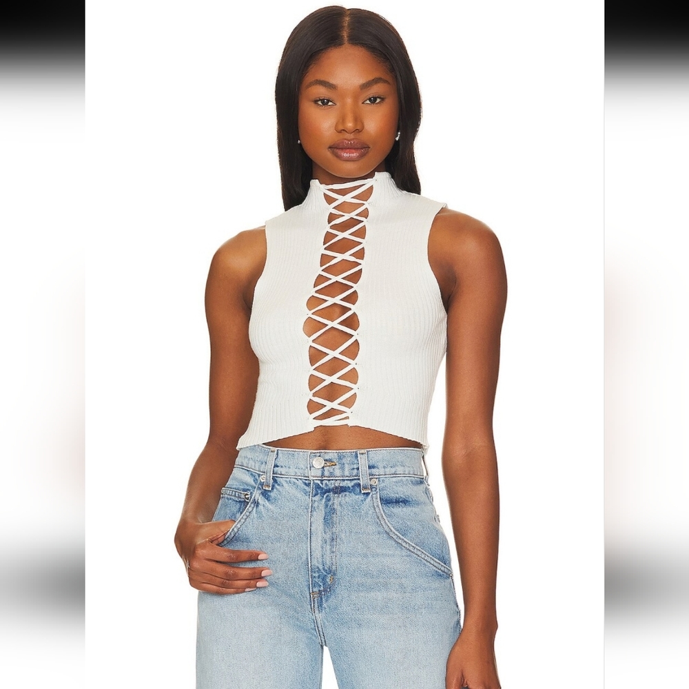 SUPERDOWN knit top NWT